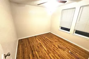 1921 W 10th St, Dallas, TX 75208 - Photo 18