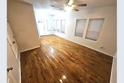 1921 W 10th Street, Dallas, TX 75208 - Photo 4