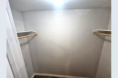 1921 W 10th Street, Dallas, TX 75208 - Photo 22