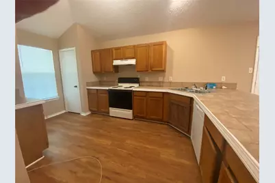 1307 Hortense Avenue, Dallas, TX 75216 - Photo 4