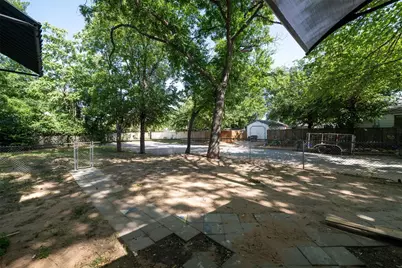 300 Emma Street #B, Fort Worth, TX 76111 - Photo 6