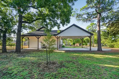 617 E Chambers Street, Cleburne, TX 76031 - Photo 24