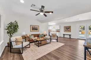 1025 N 59th St, Waco, TX 76710 - Photo 4