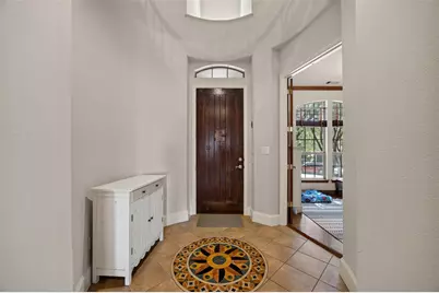 2101 S Hill Drive, Irving, TX 75038 - Photo 2