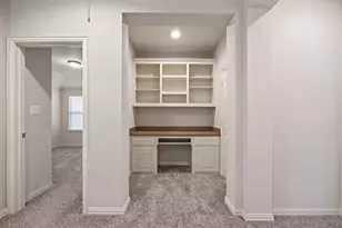 2101 S Hill Dr, Irving, TX 75038 - Photo 30