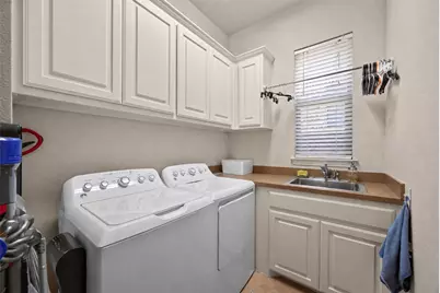 2101 S Hill Drive, Irving, TX 75038 - Photo 20