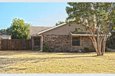 1016 Barclay Drive, Mesquite, TX 75149 - Photo 4