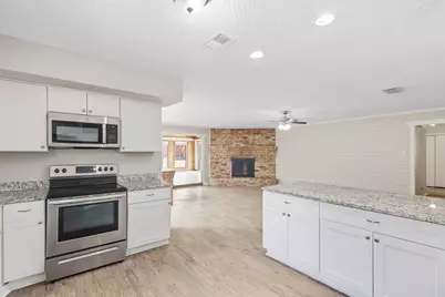 3212 Glenmont Drive, Fort Worth, TX 76133 - Photo 30