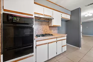 3504 Carriage Hill Dr, Forest Hill, TX 76140 - Photo 20