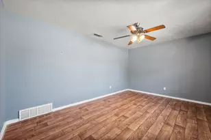 3504 Carriage Hill Dr, Forest Hill, TX 76140 - Photo 6