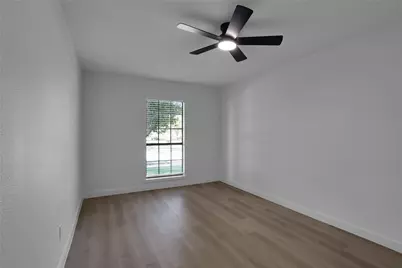 10414 Black Walnut Drive, Dallas, TX 75243 - Photo 10