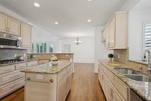 1432 Parkwood Dr, Carrollton, TX 75007 - Photo 22