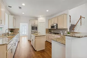 1432 Parkwood Dr, Carrollton, TX 75007 - Photo 20