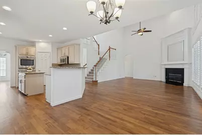 1432 Parkwood Drive, Carrollton, TX 75007 - Photo 18