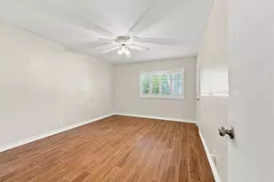 611 Westview Ave, Fort Worth, TX 76107 - Photo 22