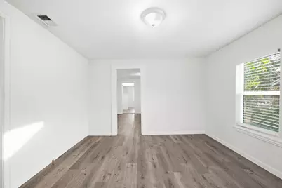 5728 Kilpatrick Avenue, Fort Worth, TX 76107 - Photo 6