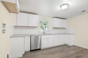 5728 Kilpatrick Ave, Fort Worth, TX 76107 - Photo 10
