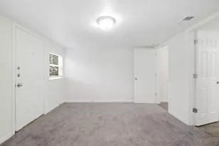 5728 Kilpatrick Ave, Fort Worth, TX 76107 - Photo 14
