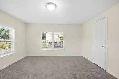 5728 Kilpatrick Avenue, Fort Worth, TX 76107 - Photo 16