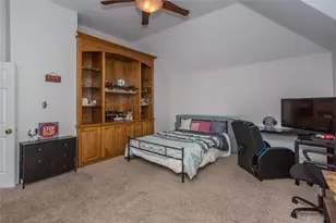 5704 Windmere Ln, Haltom City, TX 76137 - Photo 12