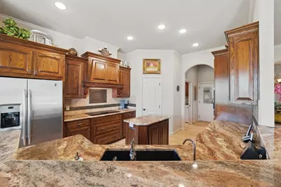 5609 Flagstick Drive, Granbury, TX 76049 - Photo 14