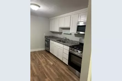 611 E 10th Street, Bonham, TX 75418 - Photo 4