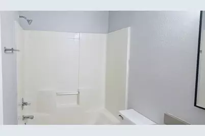 7004 Snowivy Court, Arlington, TX 76001 - Photo 8