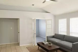 7004 Snowivy Ct, Arlington, TX 76001 - Photo 2