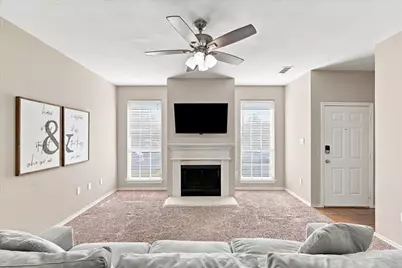 321 Texas Drive, Lake Dallas, TX 75065 - Photo 8