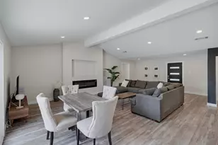 2760 N Hillbrier Cir, Plano, TX 75075 - Photo 14