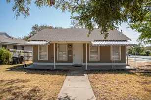 2945 Handley Dr, Fort Worth, TX 76112 - Photo 1