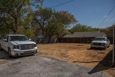 2945 Handley Drive, Fort Worth, TX 76112 - Photo 8
