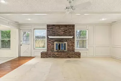2724 Meadow Green, Bedford, TX 76021 - Photo 8