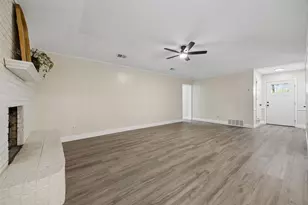 5608 Newman Dr, North Richland Hills, TX 76180 - Photo 6