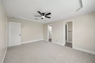 5608 Newman Dr, North Richland Hills, TX 76180 - Photo 16
