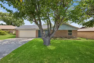 5608 Newman Dr, North Richland Hills, TX 76180 - Photo 1