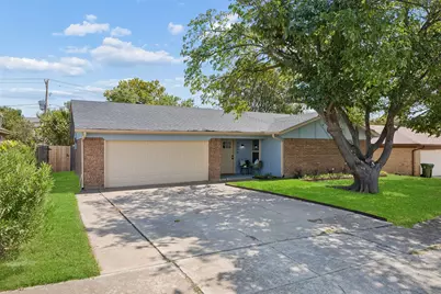 5608 Newman Drive, North Richland Hills, TX 76180 - Photo 2
