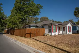 2856 Halbert St, Fort Worth, TX 76112 - Photo 2