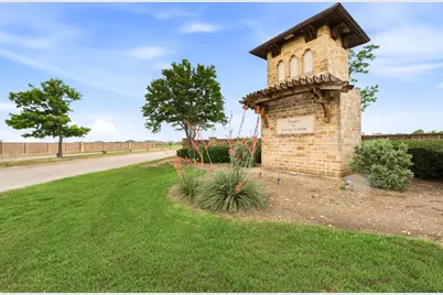 337 Turquoise Drive, Fort Worth, TX 76131 - Photo 2