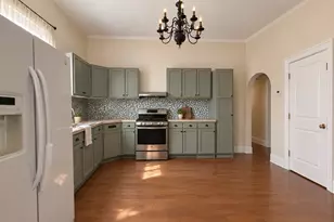 109 E Gooch St, Palestine, TX 75801 - Photo 12