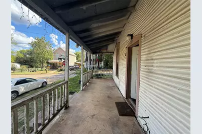 109 E Gooch Street, Palestine, TX 75801 - Photo 4