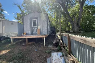 109 E Gooch St, Palestine, TX 75801 - Photo 34