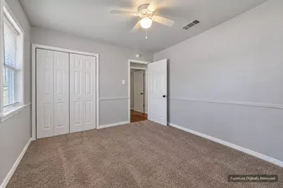 646 E Fairmeadows Drive, Duncanville, TX 75116 - Photo 4