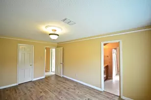 5951 Lattimer Dr, Houston, TX 77035 - Photo 26
