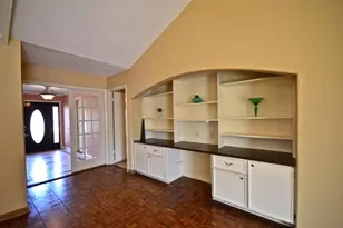5951 Lattimer Dr, Houston, TX 77035 - Photo 14