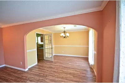 5951 Lattimer Drive, Houston, TX 77035 - Photo 12