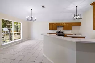 7501 Cains Meadow Ct, Burleson, TX 76028 - Photo 6