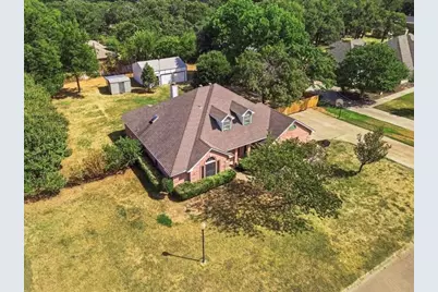 7501 Cains Meadow Court, Burleson, TX 76028 - Photo 32