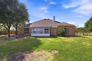 7501 Cains Meadow Ct, Burleson, TX 76028 - Photo 26