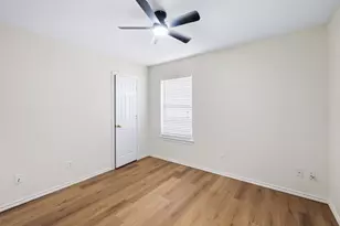 7501 Cains Meadow Ct, Burleson, TX 76028 - Photo 16